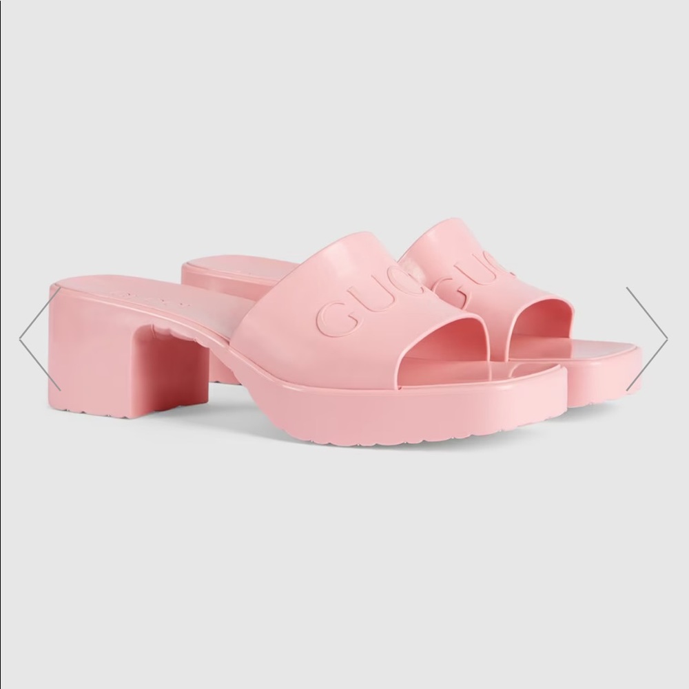 — SOLD — Pastel Pink Gucci Slides